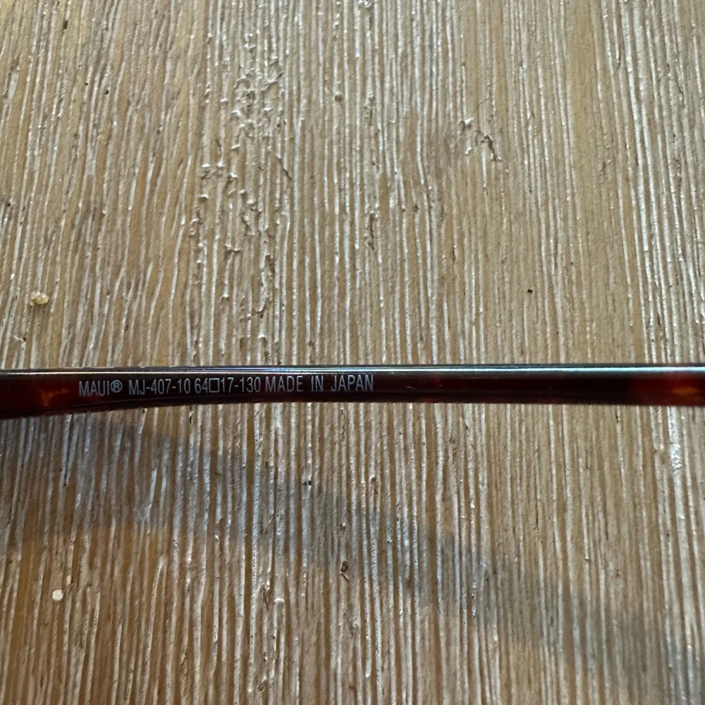 Stylish Brown Sunglasses - Picture 8 of 11